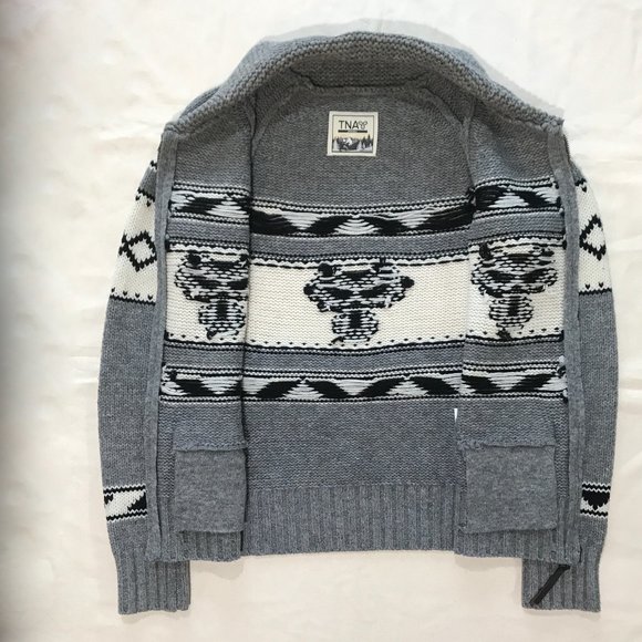 Excellent condition TNA Sea to Sky lambswool sweater - Picture 3 of 9